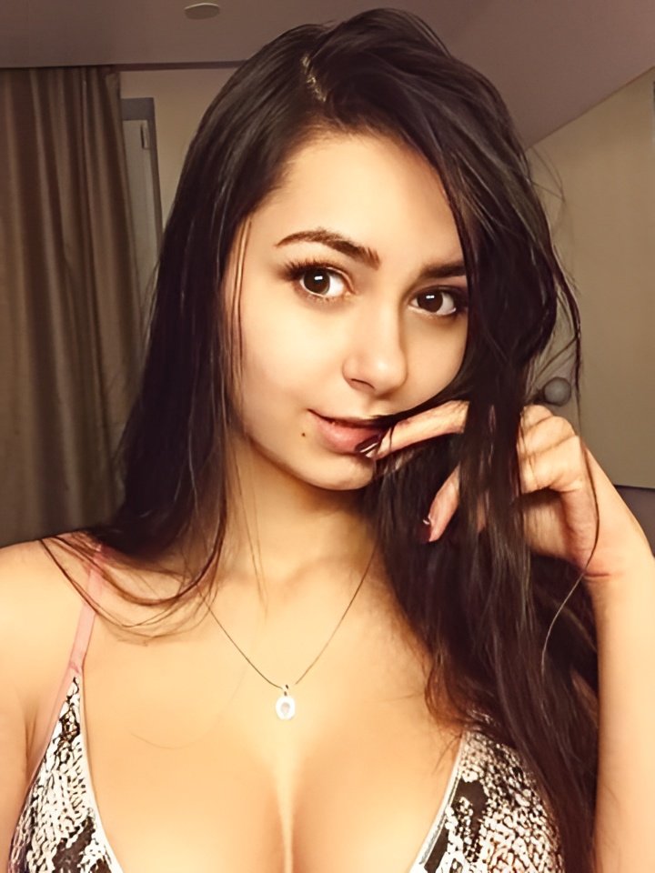 Агнесса привлекальеная девушка из Набережных Челнов цена от 2000 руб