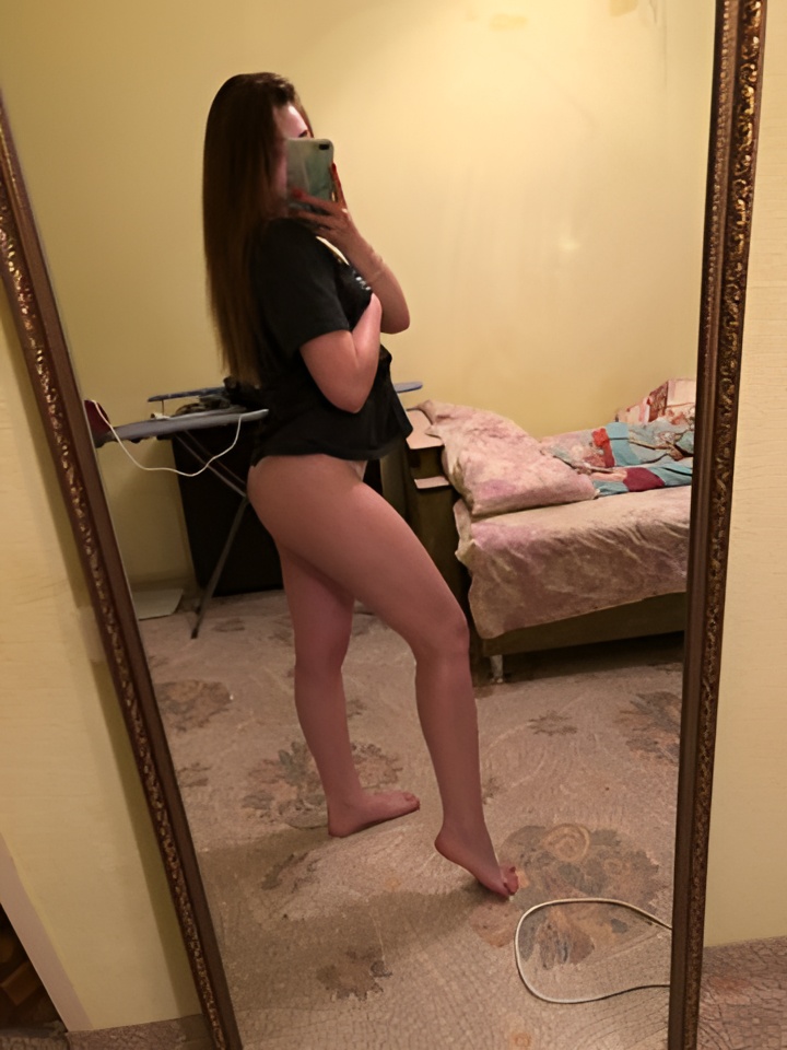 Алина привлекальеная девушка из Набережных Челнов цена от 5000 руб