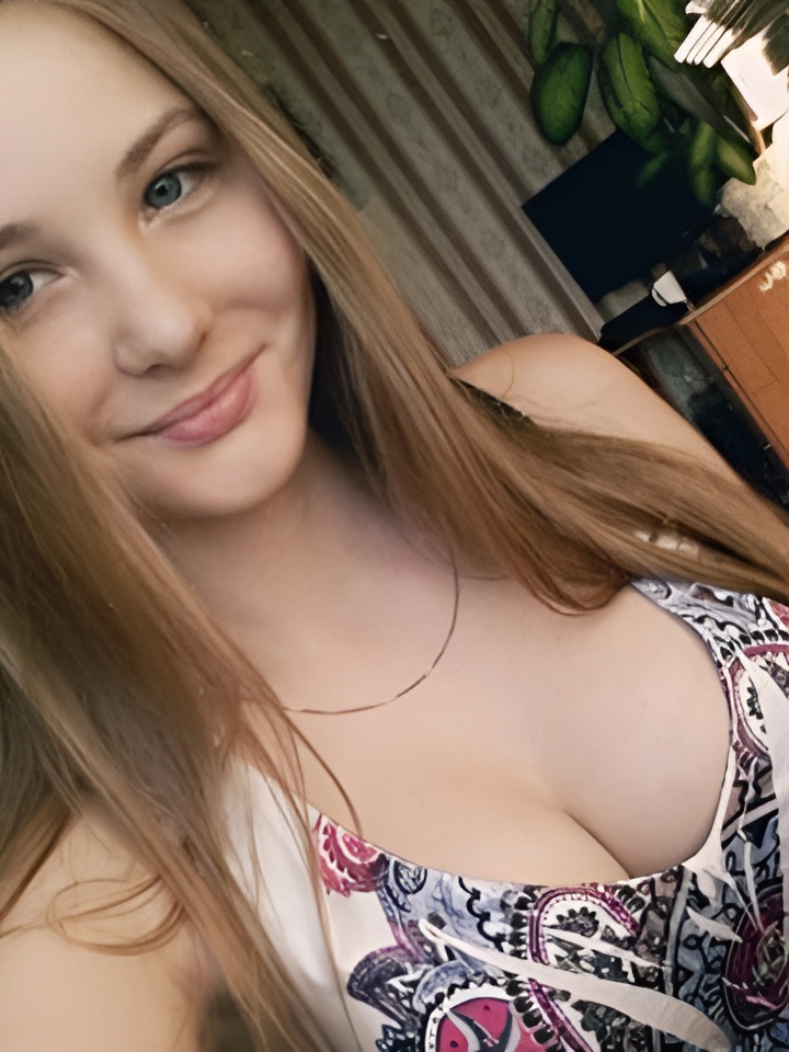 Леся привлекальеная девушка из Набережных Челнов цена от 1500 руб