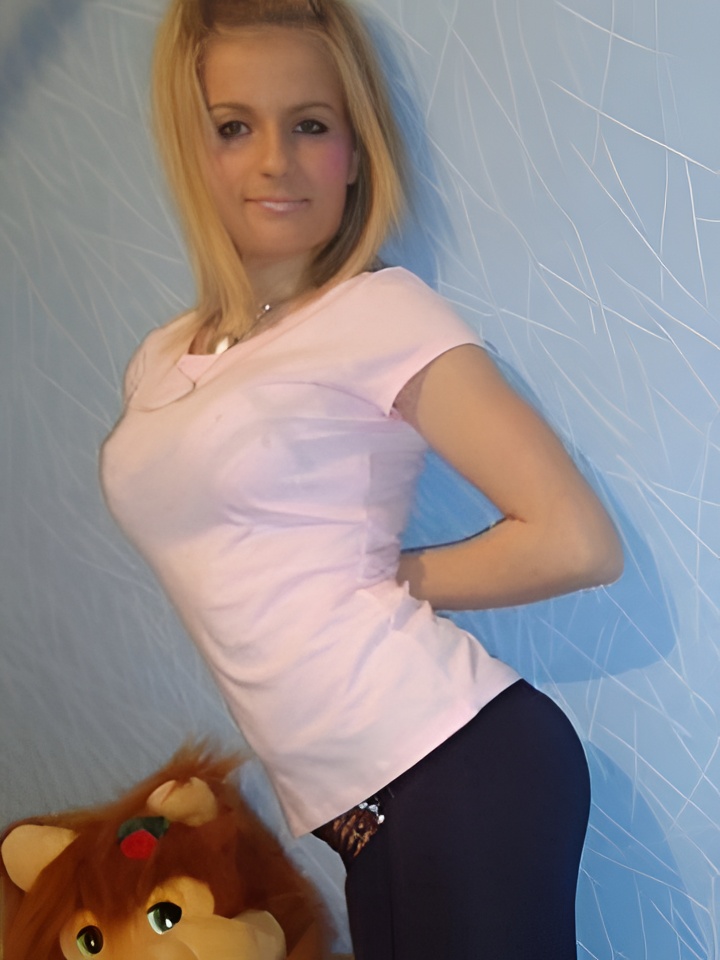 Маргарита привлекальеная девушка из Набережных Челнов цена от 10000 руб