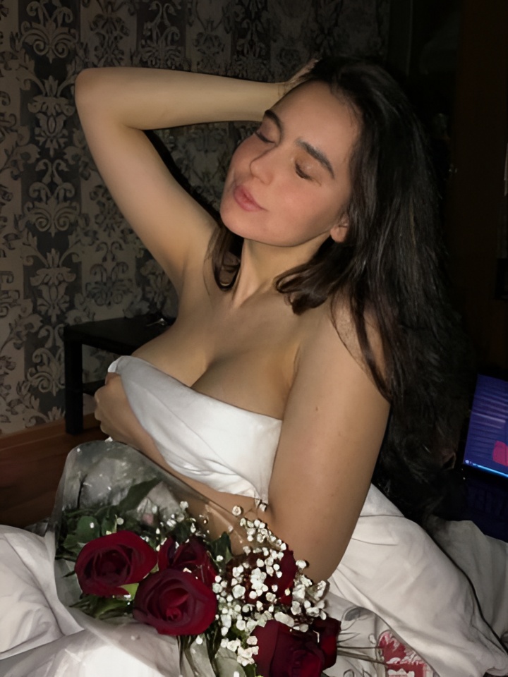 Мира привлекальеная девушка из Набережных Челнов цена от 4000 руб