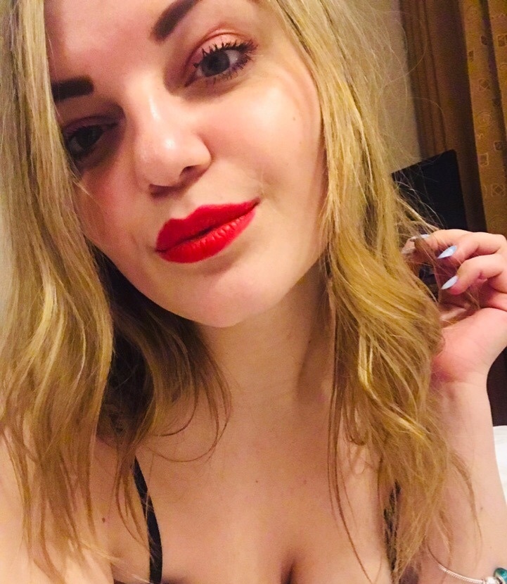 Надежда привлекальеная девушка из Набережных Челнов цена от 3500 руб