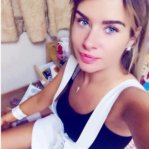 Зоя привлекальеная девушка из Набережных Челнов цена от 3500 руб