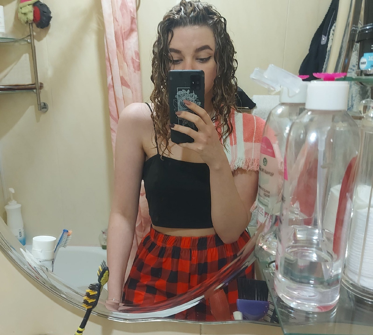 Инга привлекальеная девушка из Набережных Челнов цена от 3500 руб