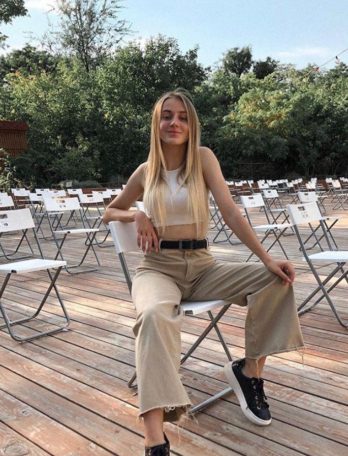 🎥 ДАРЬЯ привлекальеная девушка из Набережных Челнов цена от 5000 руб