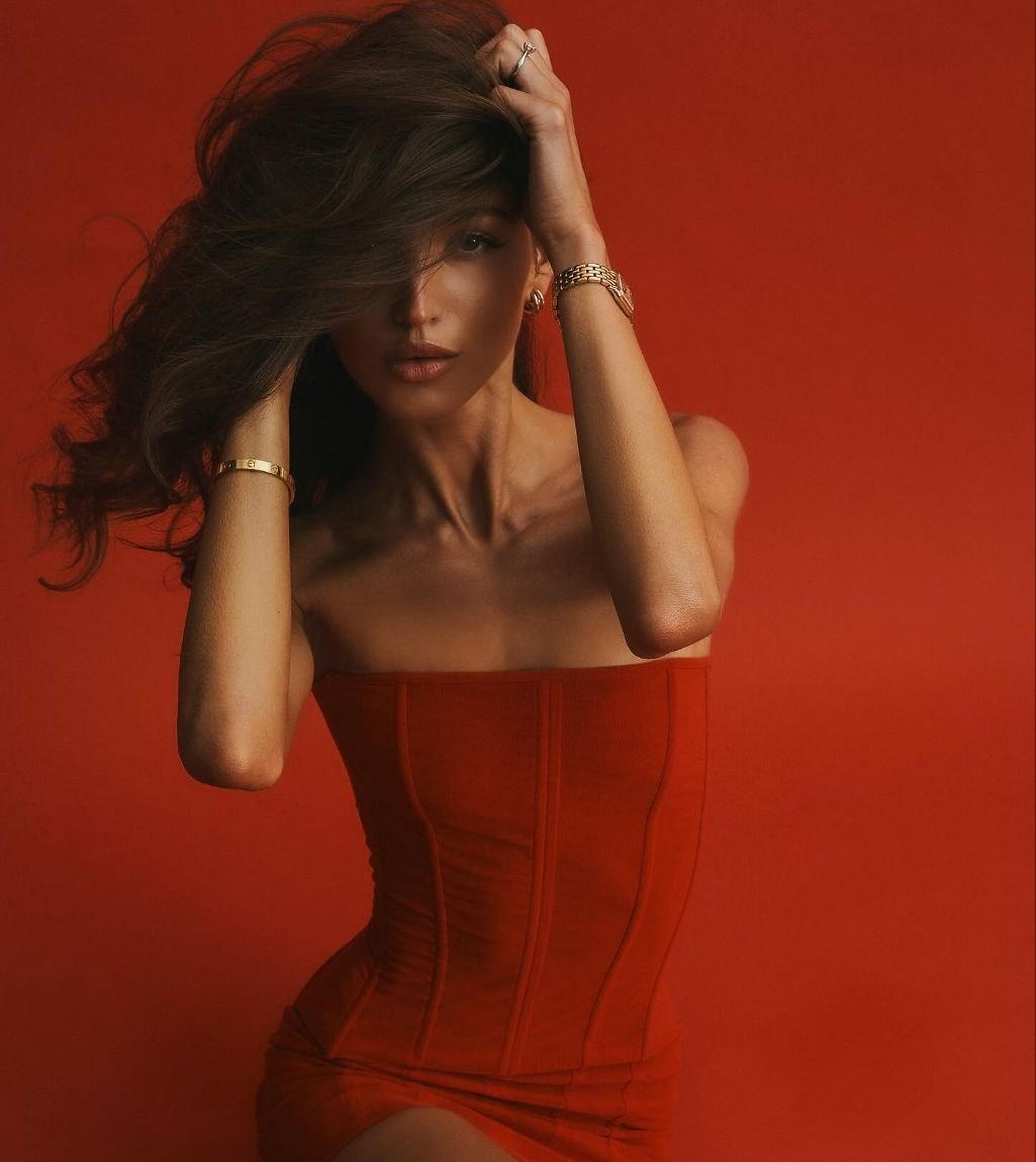 Зара привлекальеная девушка из Набережных Челнов цена от 5000 руб