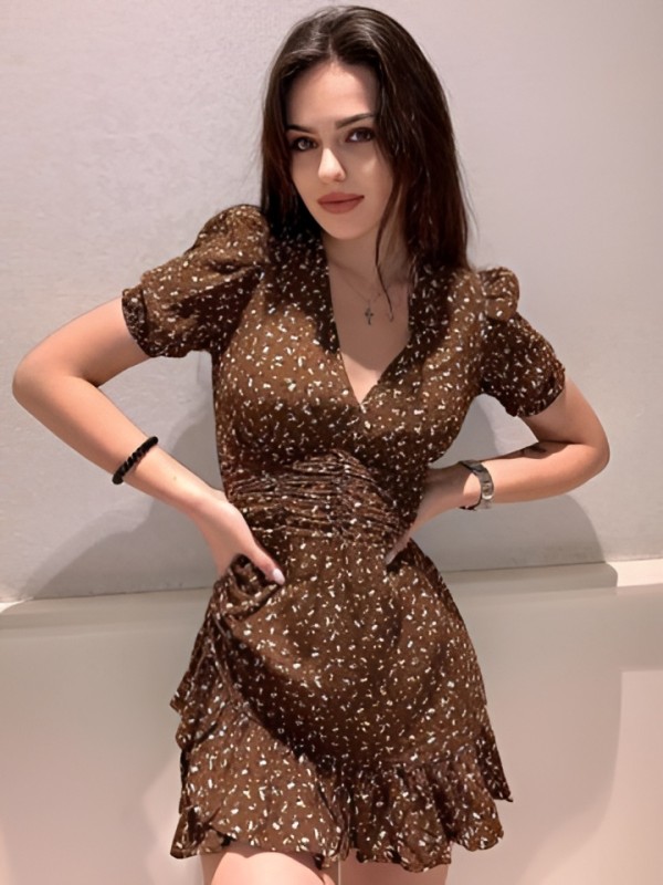 Юлия привлекательная девушка из Набережных Челнов цена от 2500 руб