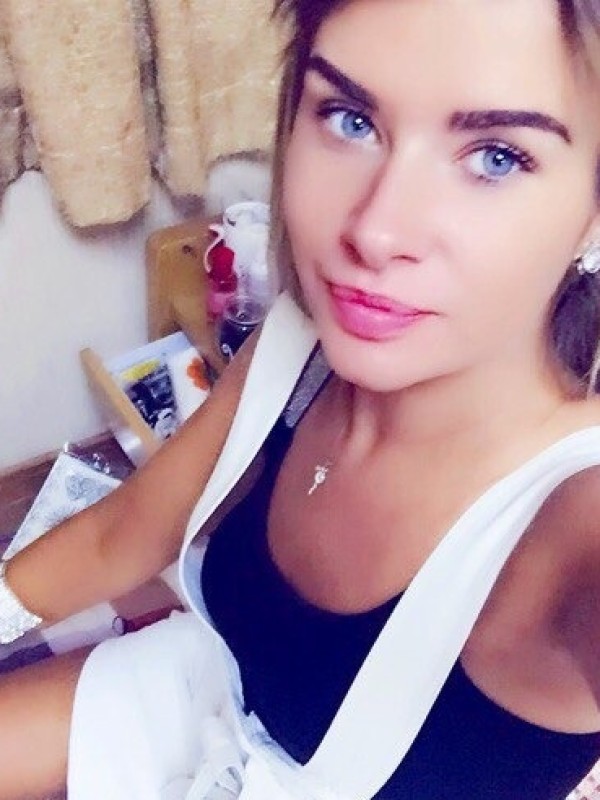 Зоя привлекательная девушка из Набережных Челнов цена от 3500 руб