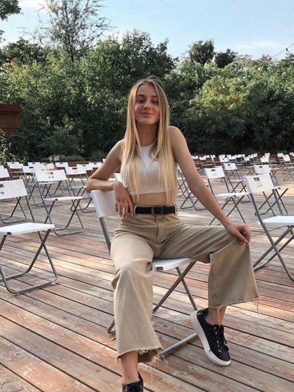 🎥 ДАРЬЯ привлекательная девушка из Набережных Челнов цена от 5000 руб