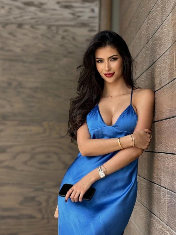 Настюха привлекательная девушка из Набережных Челнов цена от 4000 руб